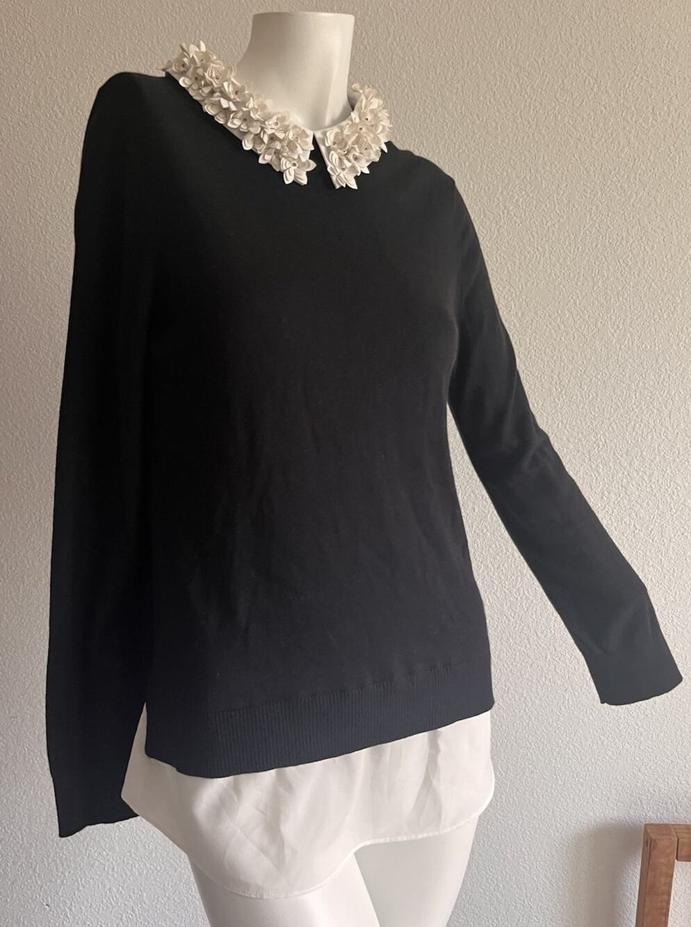 Ted Baker Nansea Top Size 2 Floral Embellished Collar Layered Black White